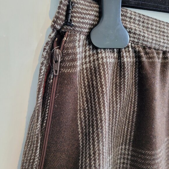 Vintage Dior Sport Wool Plaid Skirt Brown Size 12 - Picture 7 of 9